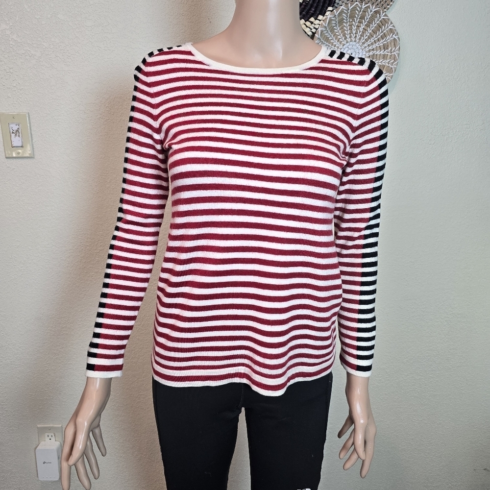 Akris Punto Size 10  Striped Sweater Red White-black 100% Wool (Small)
